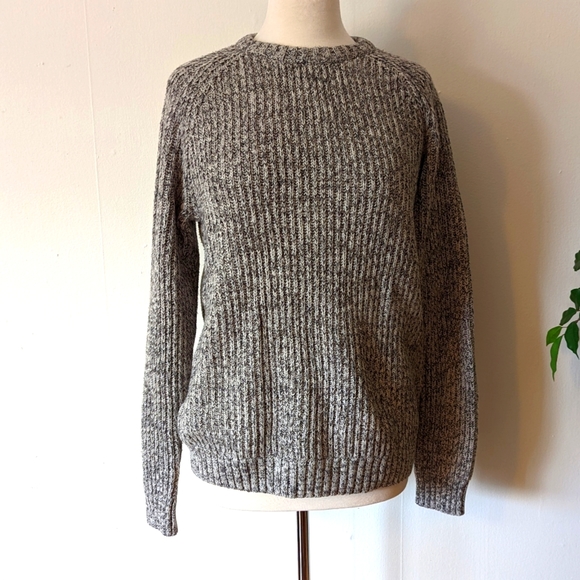 Old Navy Sweaters - Old Navy Chunky Knit Sweater